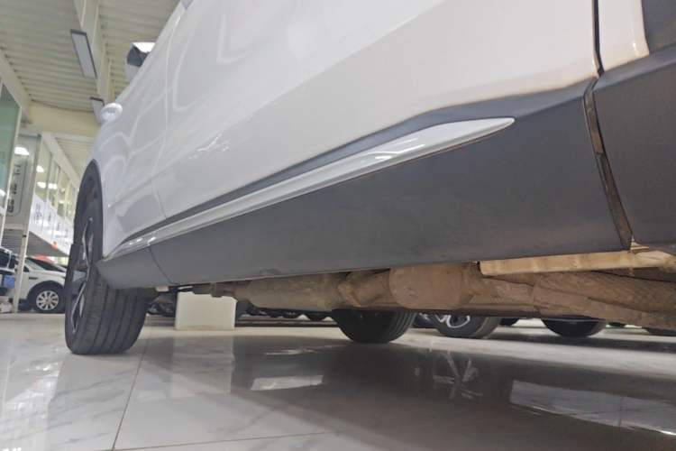 Used BYD Song PLUS New Energy 2021 DM-i 110KM Flagship Model Right Side Sill