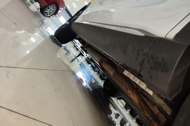 Used BYD Song PLUS New Energy 2021 DM-i 100KM Four-Wheel Drive Flagship PLUS Right Side Sill