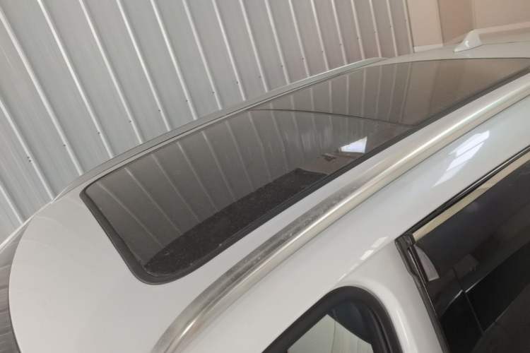 Used BYD Song PLUS New Energy 2021 DM-i 51KM Prestige Model Roof