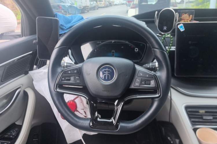 Used BYD Song PLUS New Energy 2021 DM-i 110KM Flagship Model Steering Wheel