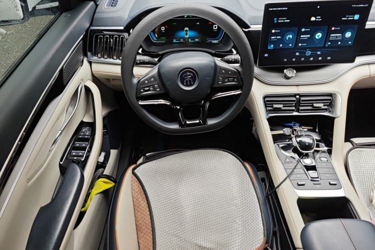 Used BYD Song PLUS New Energy 2021 DM-i 110KM Flagship Model Steering Wheel