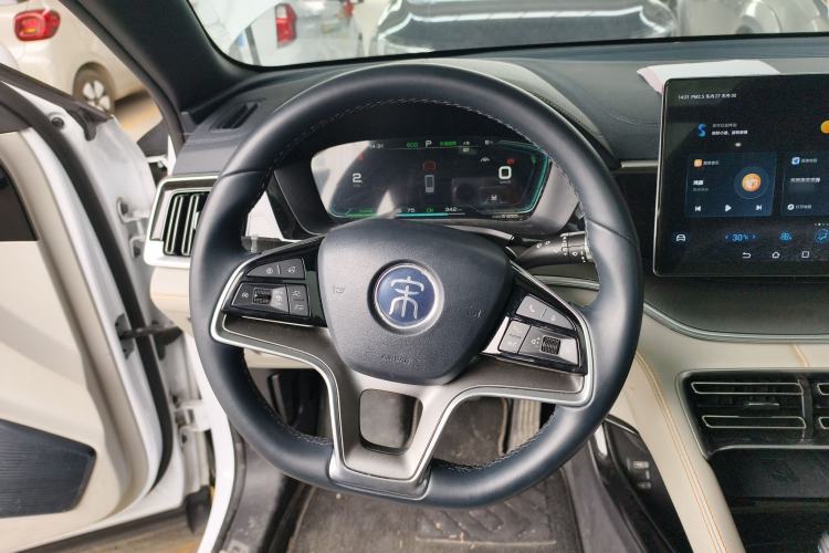 Used BYD Song PLUS New Energy 2021 EV Flagship Model Steering Wheel