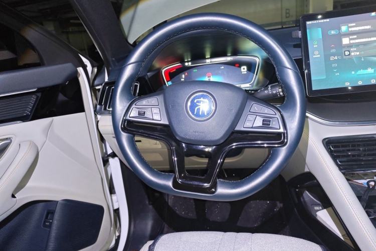 Used BYD Song PLUS New Energy 2021 DM-i 110KM Flagship Model Steering Wheel