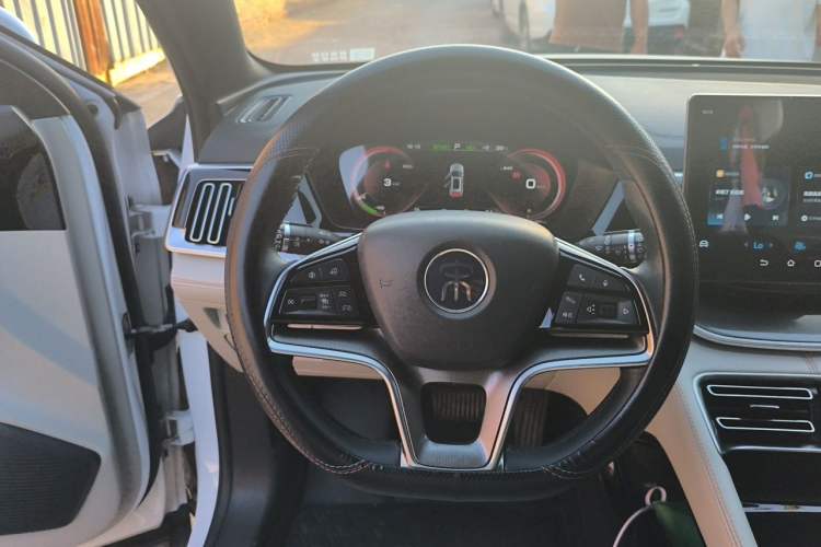 Used BYD Song PLUS New Energy 2021 DM-i 51KM Prestige Model Steering Wheel