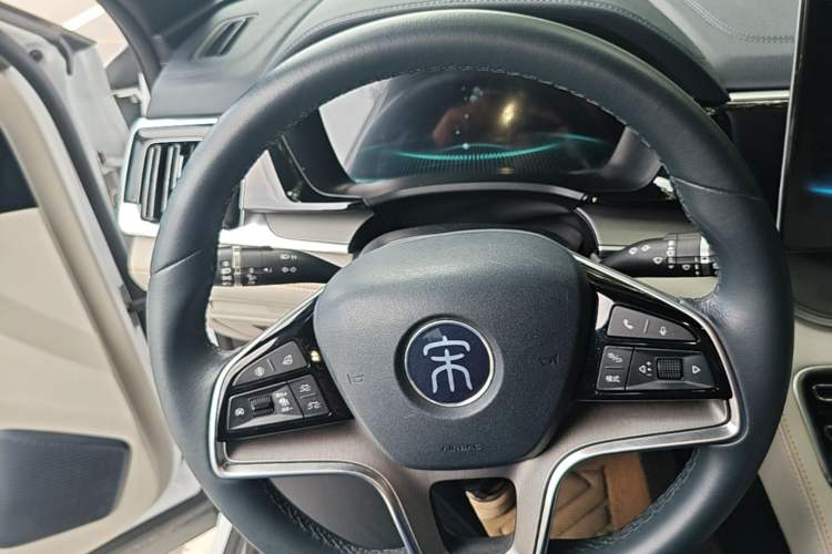Used BYD Song PLUS New Energy 2021 DM-i 110KM Flagship PLUS Steering Wheel