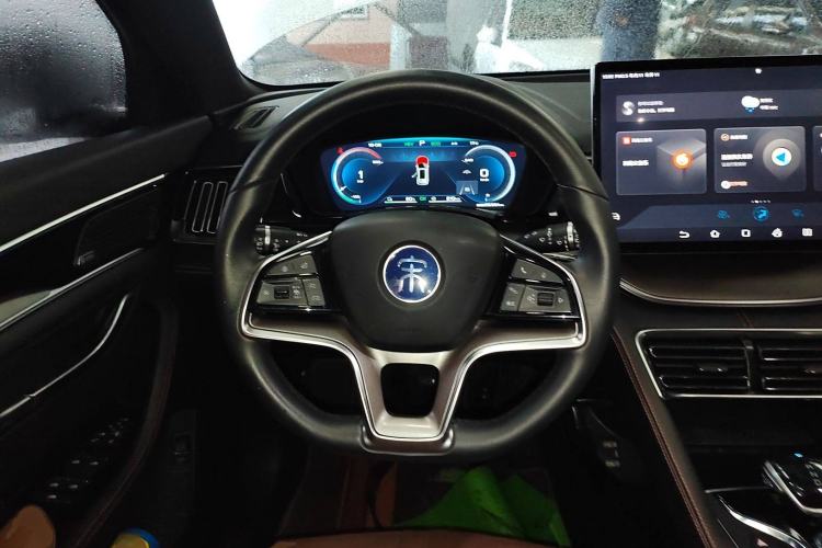 Used BYD Song PLUS New Energy 2021 DM-i 100KM Four-Wheel Drive Flagship PLUS Steering Wheel