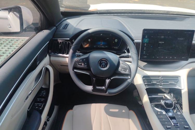 Used BYD Song PLUS New Energy 2021 DM-i 110KM Flagship Model Steering Wheel