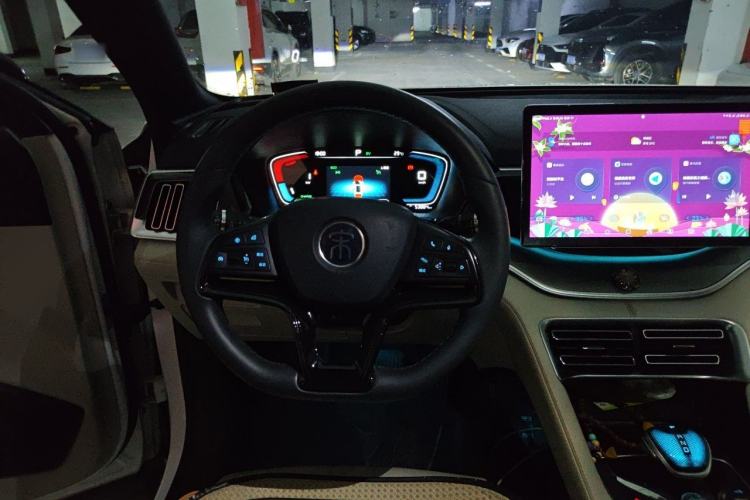 Used BYD Song PLUS New Energy 2021 DM-i 110KM Flagship Model Steering Wheel