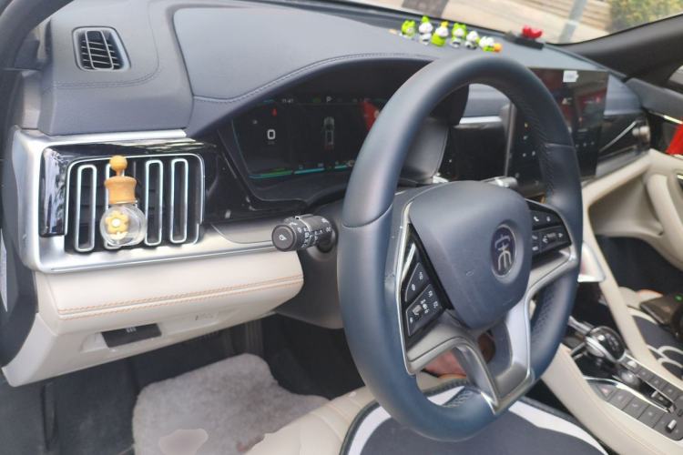 Used BYD Song PLUS New Energy 2021 DM-i 110KM Flagship PLUS Steering Wheel