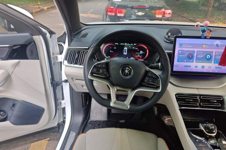 Used BYD Song PLUS New Energy 2021 DM-i 110KM Flagship PLUS Steering Wheel
