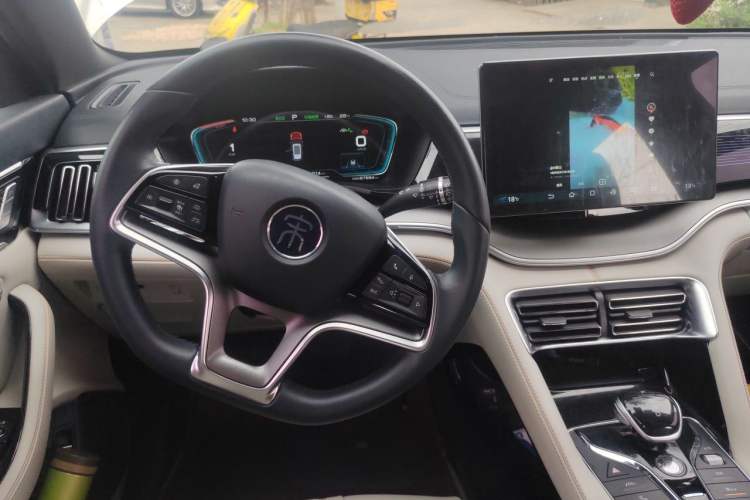 Used BYD Song PLUS New Energy 2021 EV Flagship Model Steering Wheel