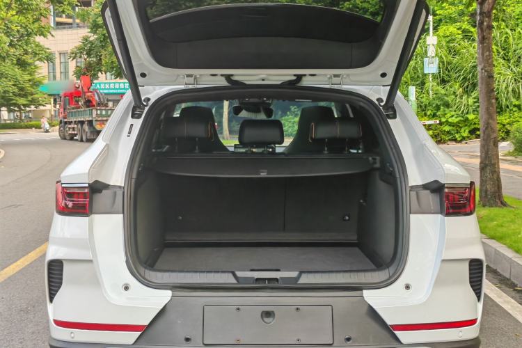 Used BYD Song PLUS New Energy 2021 DM-i 110KM Flagship PLUS Trunk