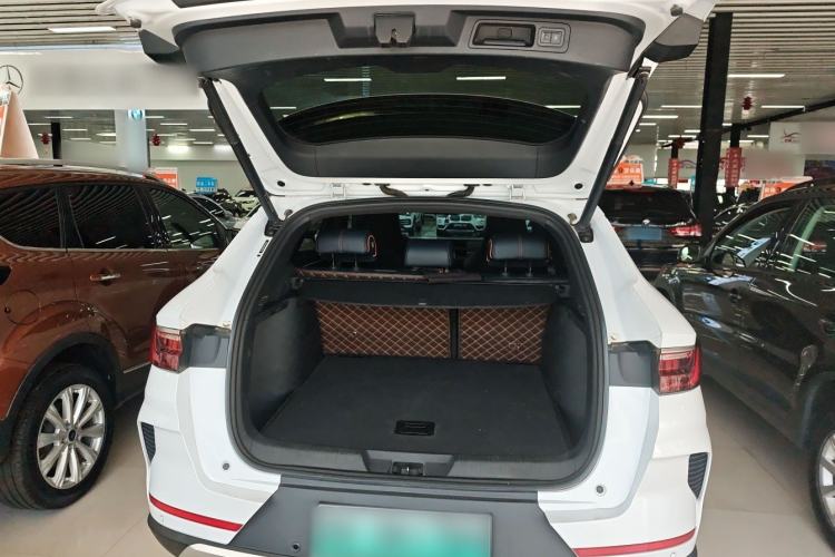 Used BYD Song PLUS New Energy 2021 EV Flagship Model Trunk