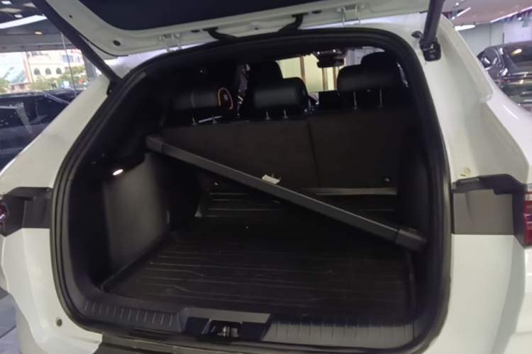 Used BYD Song PLUS New Energy 2021 DM-i 110KM Flagship Model Trunk