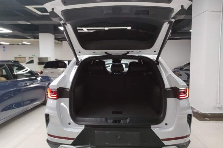 Used BYD Song PLUS New Energy 2021 DM-i 110KM Flagship PLUS Trunk