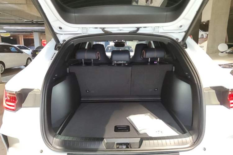 Used BYD Song PLUS New Energy 2021 DM-i 51KM Prestige Model Trunk