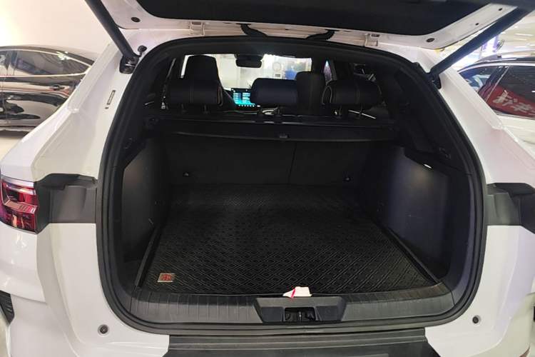 Used BYD Song PLUS New Energy 2021 DM-i 51KM Prestige Model Trunk