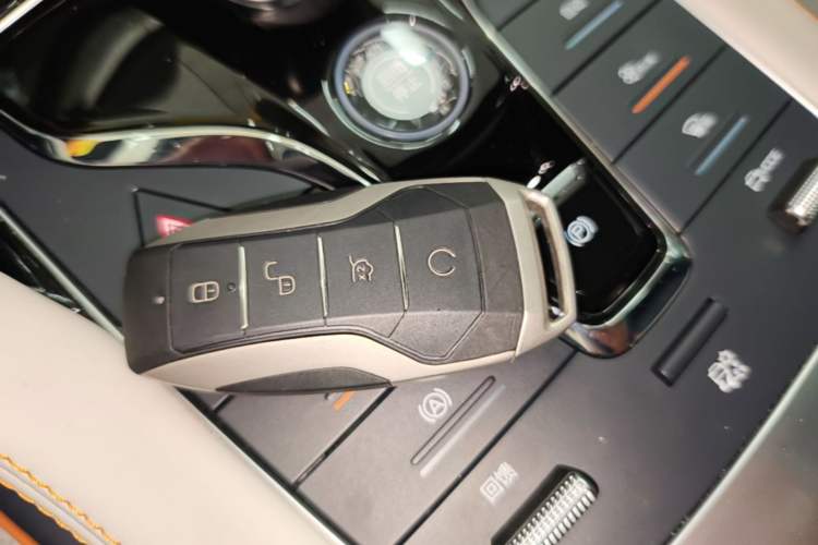 Used BYD Song PLUS New Energy 2021 EV Flagship Model Vehicle Key