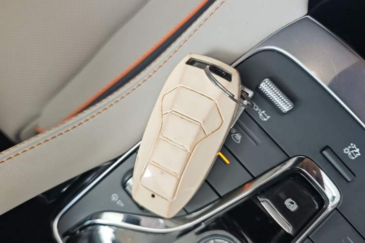 Used BYD Song PLUS New Energy 2021 DM-i 51KM Prestige Model Vehicle Key
