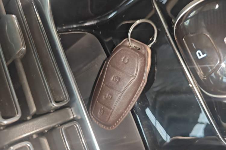 Used BYD Song PLUS New Energy 2021 DM-i 110KM Flagship PLUS Vehicle Key