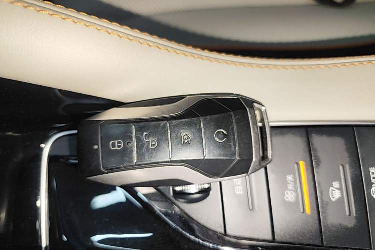 Used BYD Song PLUS New Energy 2021 DM-i 51KM Prestige Model Vehicle Key
