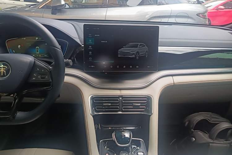 Used BYD Song PLUS New Energy 2021 DM-i 110KM Flagship Model Audio And AC Panel
