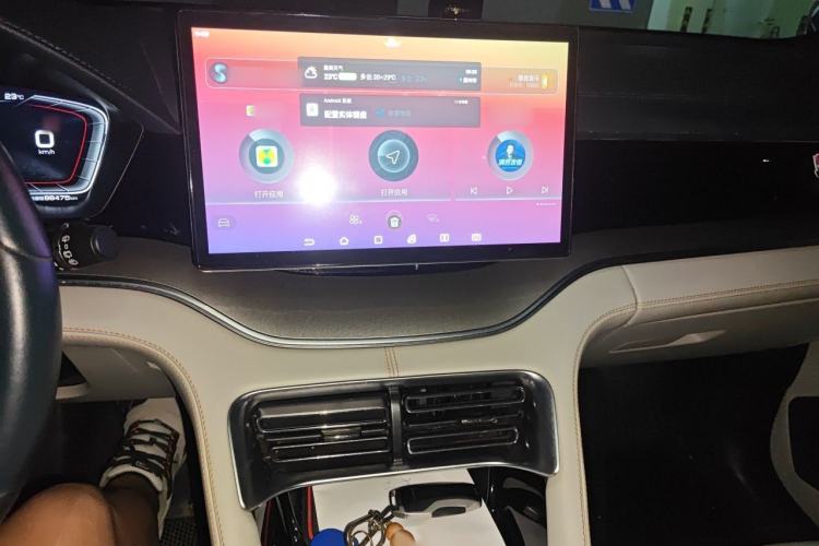 Used BYD Song PLUS New Energy 2021 EV Deluxe Model Audio And AC Panel