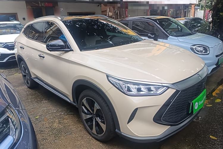 Used BYD Song PLUS New Energy 2021 DM-i 110KM Flagship Model Front Right 45 Deg
