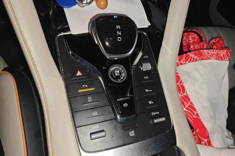 Used BYD Song PLUS New Energy 2021 EV Deluxe Model Gear Lever