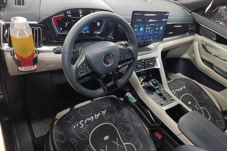 Used BYD Song PLUS New Energy 2021 DM-i 110KM Flagship Model Interior 2