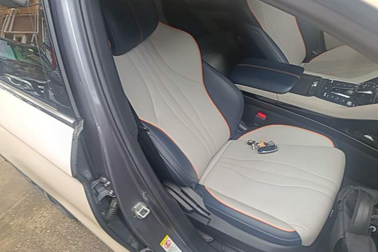 Used BYD Song PLUS New Energy 2021 DM-i 110KM Flagship Model Right Front Seat