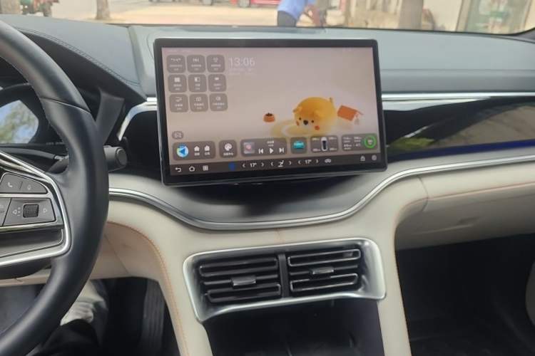 Used BYD Song PLUS New Energy 2023 Champion Edition DM-i 150KM Flagship PLUS Audio And AC Panel