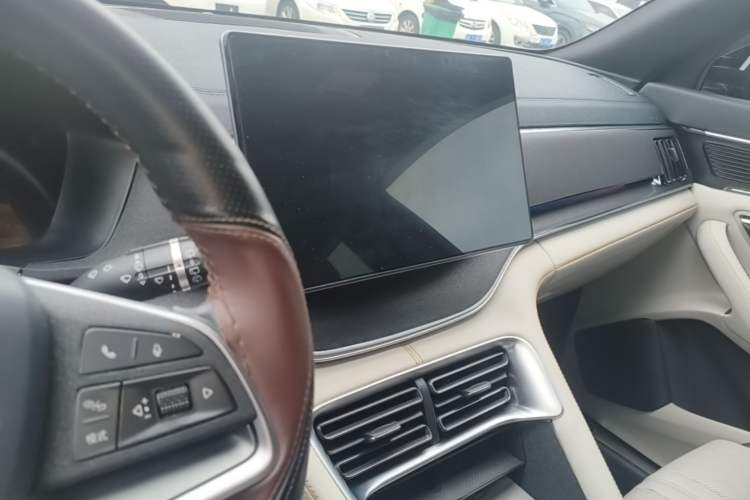 Used BYD Song PLUS New Energy 2023 Champion Edition DM-i 150KM Flagship PLUS Audio And AC Panel