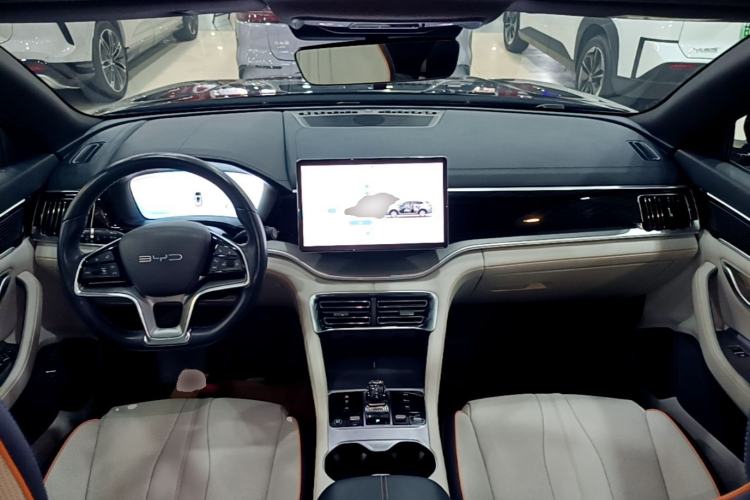 Used BYD Song PLUS New Energy 2023 Champion Edition DM-i 110KM Flagship PLUS Center Console