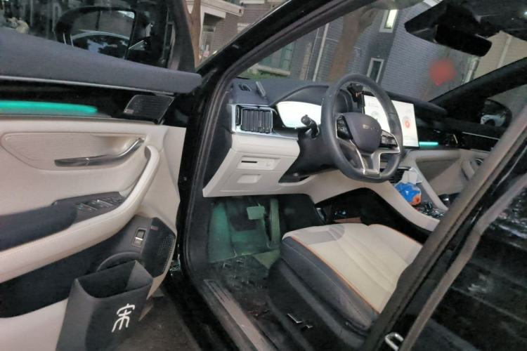 Used BYD Song PLUS New Energy 2023 Champion Edition DM-i 150KM Flagship PLUS 5G Driver Seat