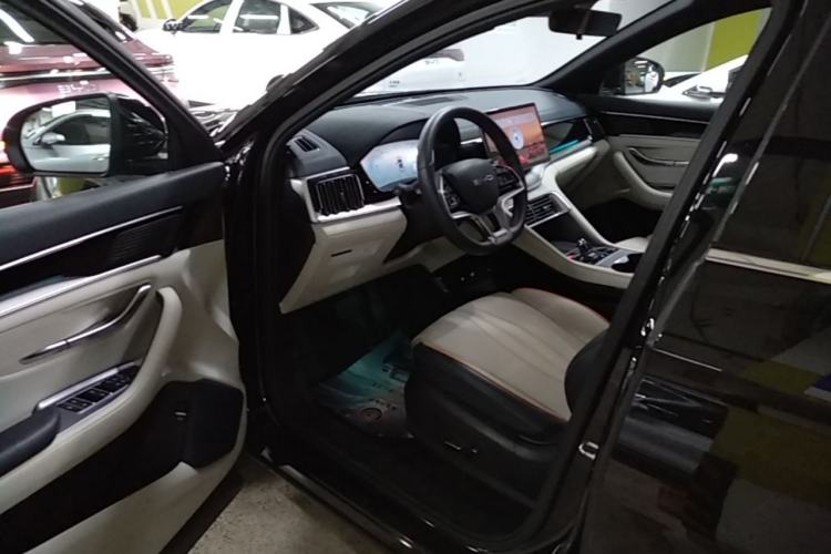 Used BYD Song PLUS New Energy 2023 Champion Edition DM-i 110KM Flagship PLUS Driver Seat