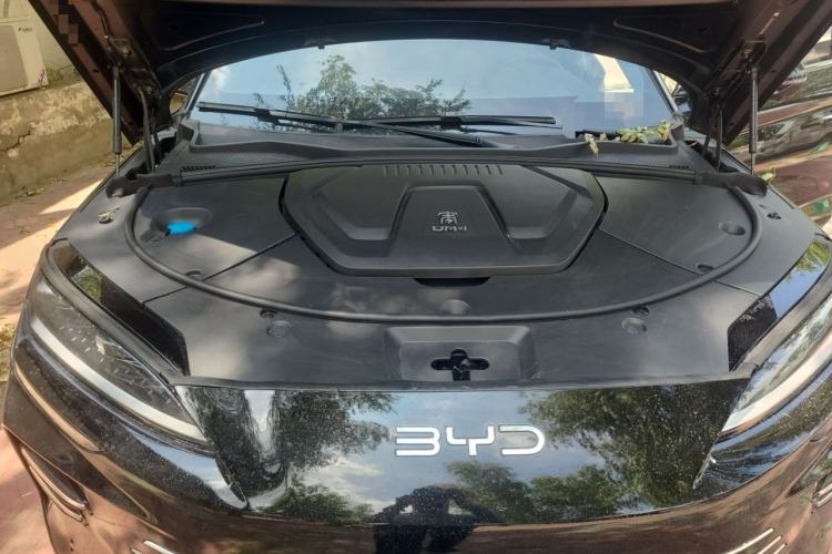 Used BYD Song PLUS New Energy 2023 Champion Edition DM-i 150KM Flagship PLUS Engine Bay
