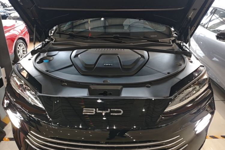 Used BYD Song PLUS New Energy 2023 Champion Edition DM-i 110KM Flagship Model Engine Bay