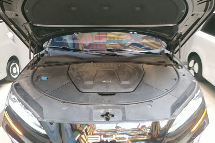 Used BYD Song PLUS New Energy 2023 Champion Edition DM-i 110KM Flagship PLUS Engine Bay