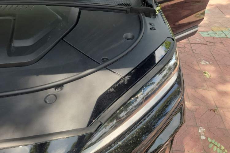 Used BYD Song PLUS New Energy 2023 Champion Edition DM-i 150KM Flagship PLUS Engine Bay Left