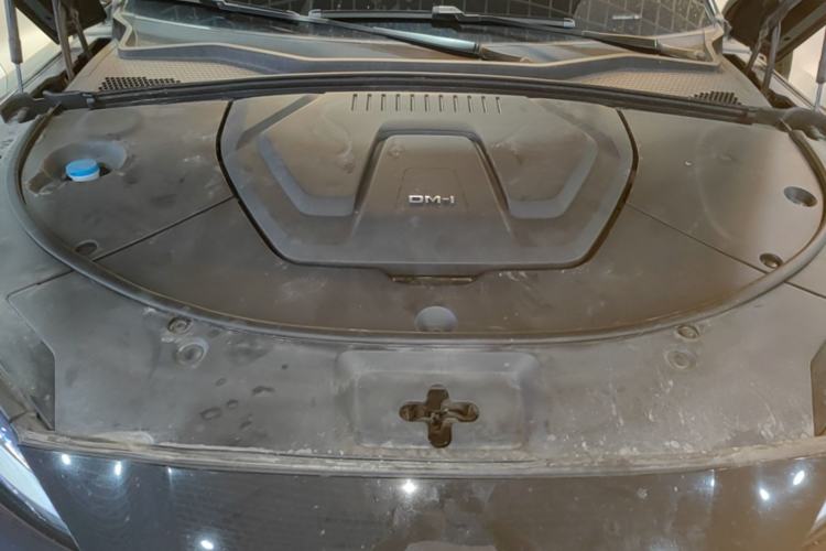 Used BYD Song PLUS New Energy 2023 Champion Edition DM-i 110KM Flagship PLUS Engine Bay