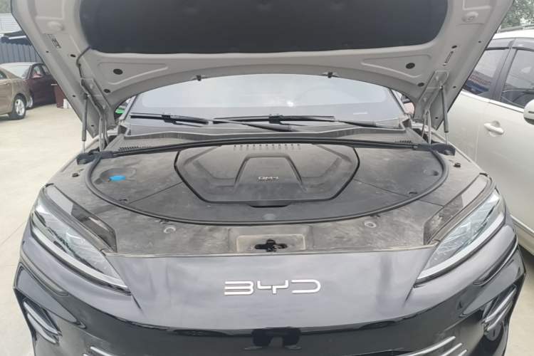 Used BYD Song PLUS New Energy 2023 Champion Edition DM-i 150KM Flagship PLUS Engine Bay