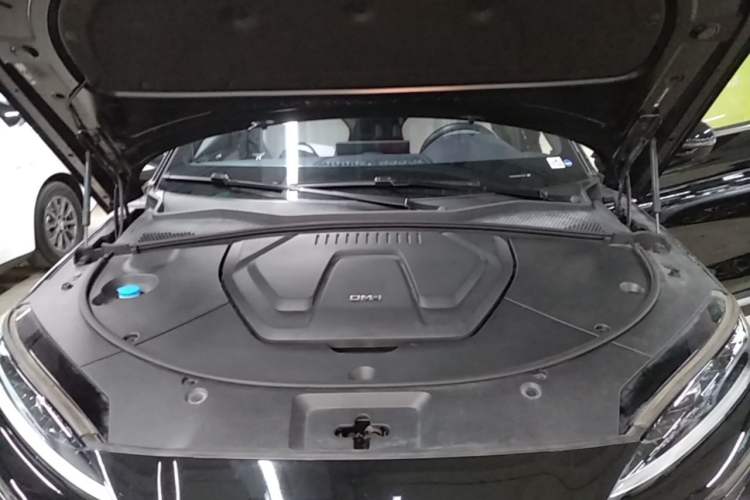 Used BYD Song PLUS New Energy 2023 Champion Edition DM-i 110KM Flagship PLUS Engine Bay
