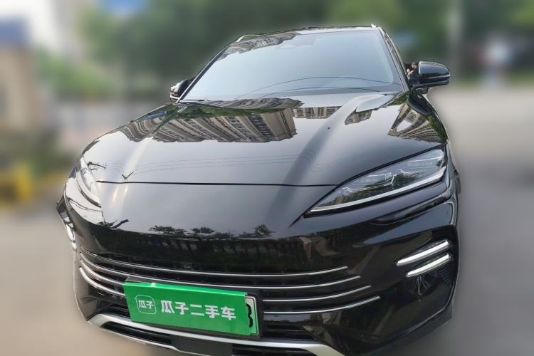 Used BYD Song PLUS New Energy 2023 Champion Edition DM-i 150KM Flagship PLUS 5G Front