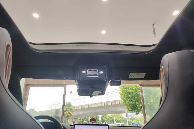 Used BYD Song PLUS New Energy 2023 Champion Edition EV 520KM Prestige Model Headliner