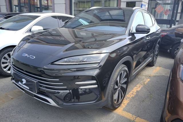 BYD Song PLUS New Energy 2023 Champion Edition DM-i 110KM Flagship Model с пробегом