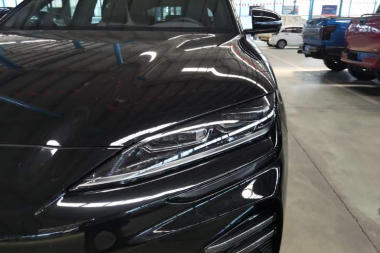 Used BYD Song PLUS New Energy 2023 Champion Edition DM-i 150KM Flagship PLUS Left Front Headlight