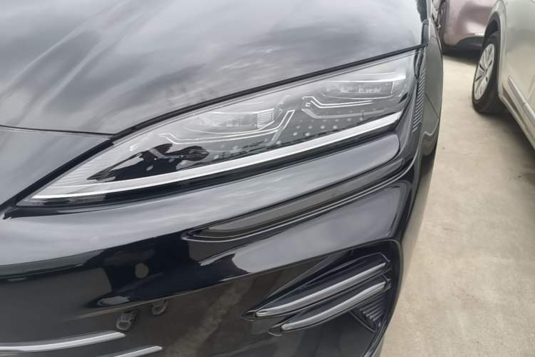 Used BYD Song PLUS New Energy 2023 Champion Edition DM-i 150KM Flagship PLUS Left Front Headlight
