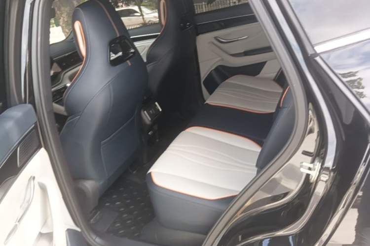 Used BYD Song PLUS New Energy 2023 Champion Edition DM-i 110KM Flagship Model Left Rear Seat