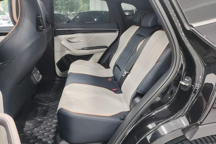 Used BYD Song PLUS New Energy 2023 Champion Edition EV 520KM Prestige Model Left Rear Seat